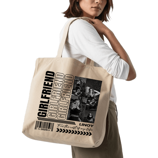 תיק בד TOTE BAG 'גירלפרנד' בהתאמה אישית - עיצוב בלאק אנד ווייט מושלם לבת הזוג ❤️