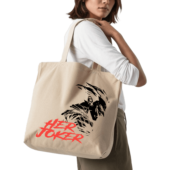 תיק בד TOTE BAG 'הג'וקר שלה' - עיצוב מדויק לבן הזוג הכי פרוע, חזק ומגניב 🎭🔥