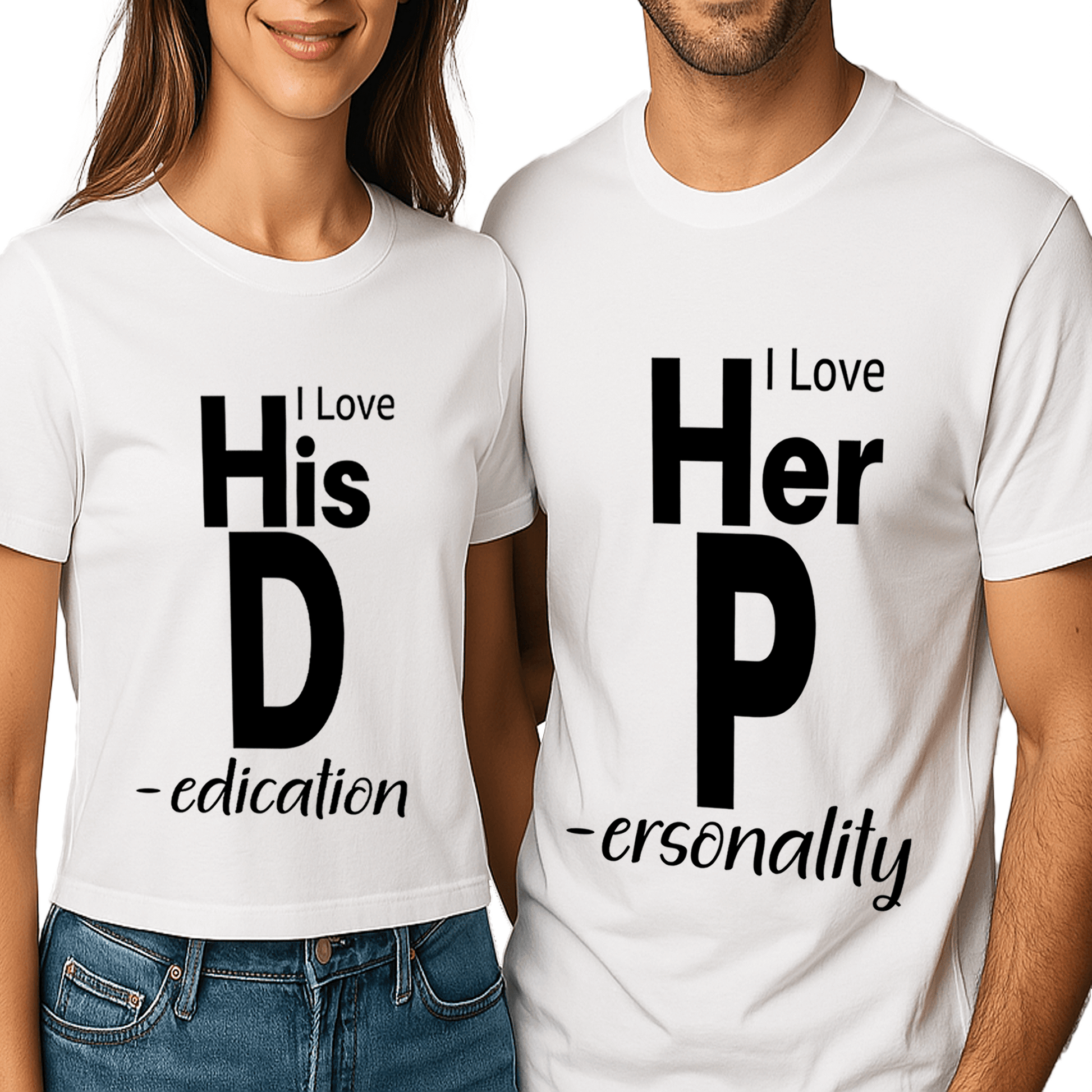 זוג חולצות לזוגות 'I Love His D / I Love Her P' 😍 סט זוגי שובב ומיוחד שכולו הומור ואהבה!