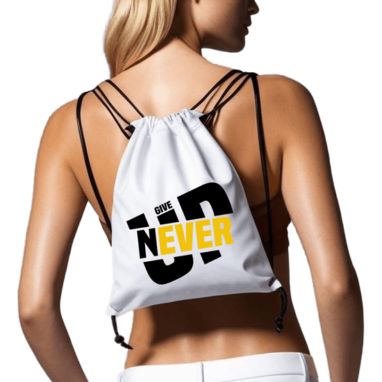 תיק שרוכים 'Never Give Up' -  משפט פשוט. מסר עוצמתי. תיק שעושה הבדל ✨