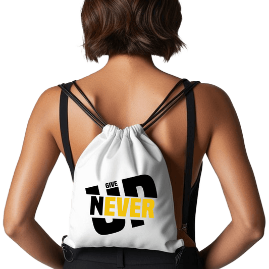 תיק שרוכים 'Never Give Up' -  משפט פשוט. מסר עוצמתי. תיק שעושה הבדל ✨